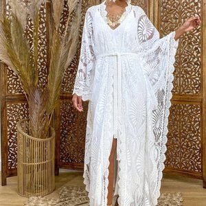 BIBILUXE LACE KAFTAN, BRIDES LACE KIMONO ROBE, BEACH COVER UP, BOHO WEDDING DRES